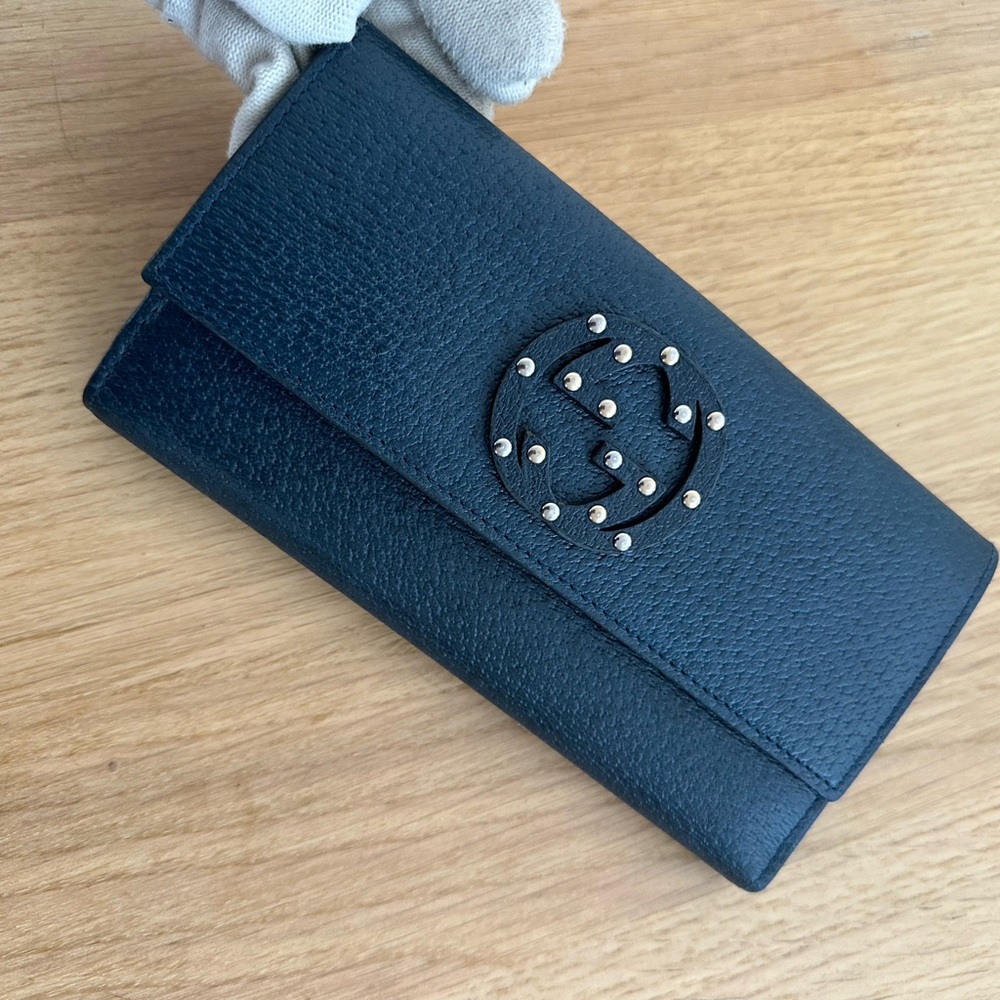 Gucci Blue Gg Studded Interlocking Leather Wallet - Picture 7 of 14